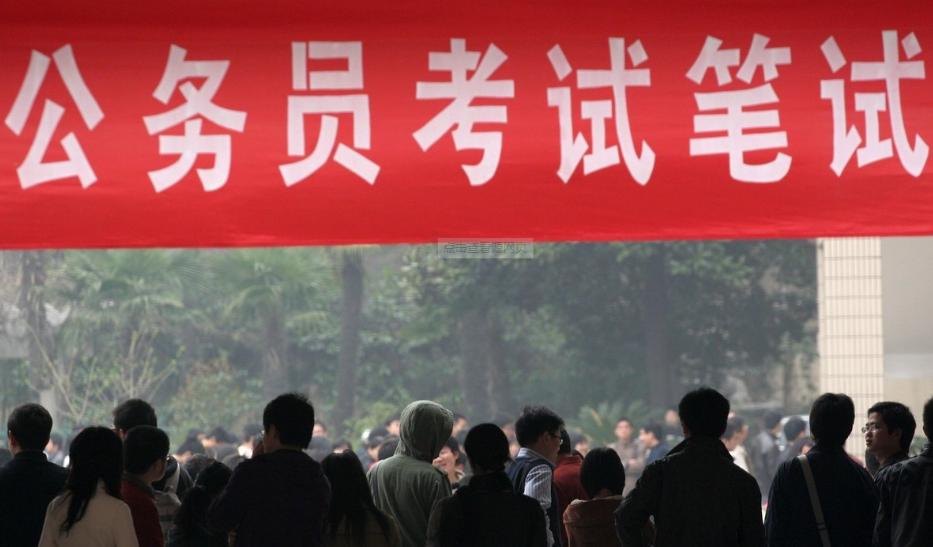 应届毕业生没找到工作档案怎么办,大学生毕业没就业档案怎么处理