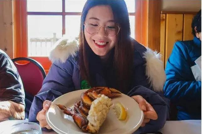 「中国锦鲤女孩」1元*局骗**背后，那些人设崩塌的中奖者