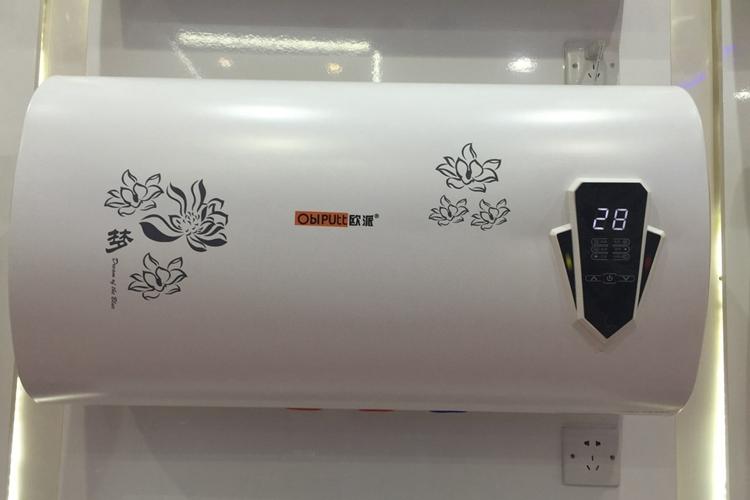 海尔热水器漏电事故,热水器危险操作