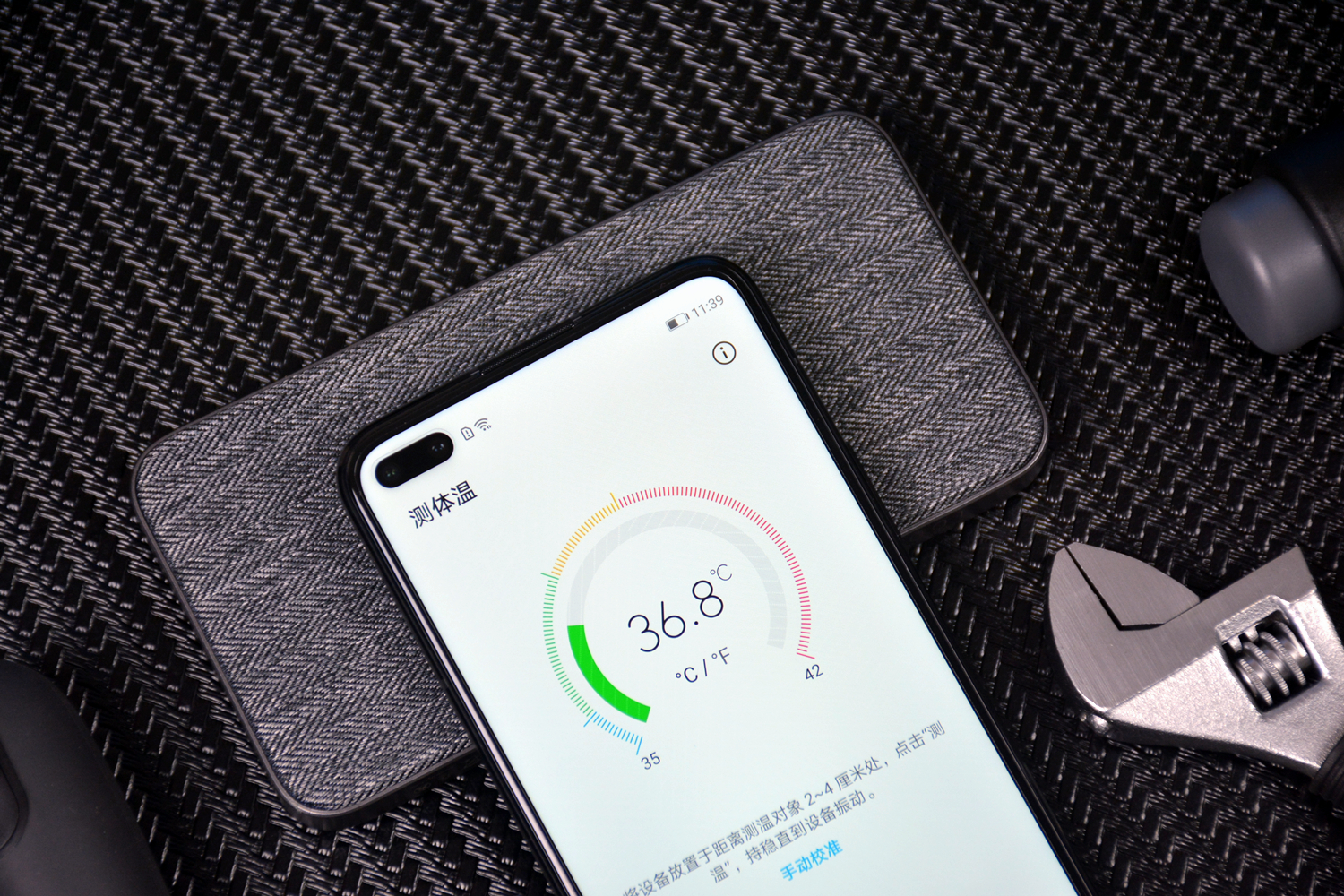 荣耀play4pro麒麟9905g信号怎么样,荣耀play4pro是麒麟9905g吗