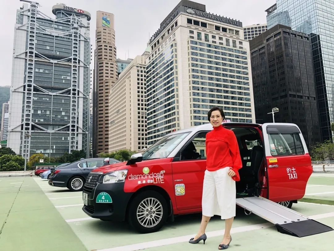 香港“钻的”的十年社企路:为残障人士提供有尊严的公共服务