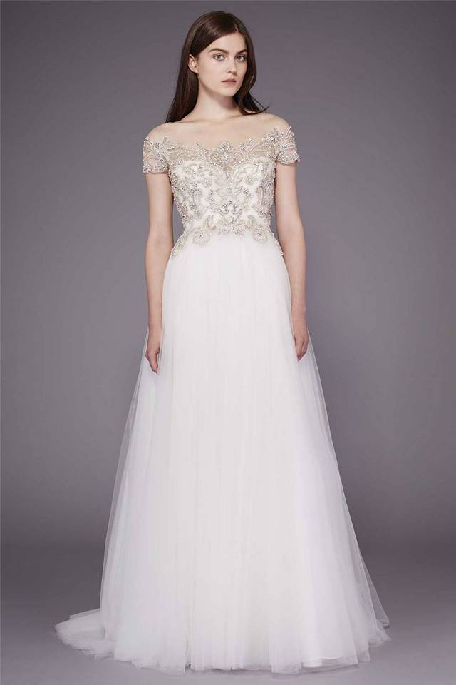 王薇薇婚纱为什么这么出名,王薇薇婚纱礼服设计