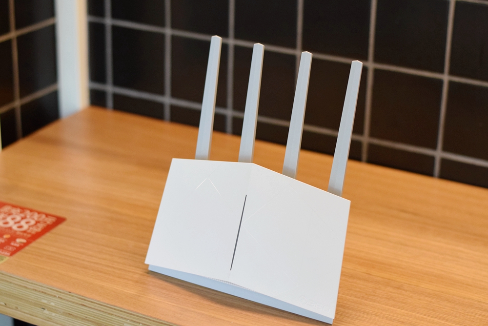 怎样给路由器增加外置天线,路由器天线内置好还是外置好