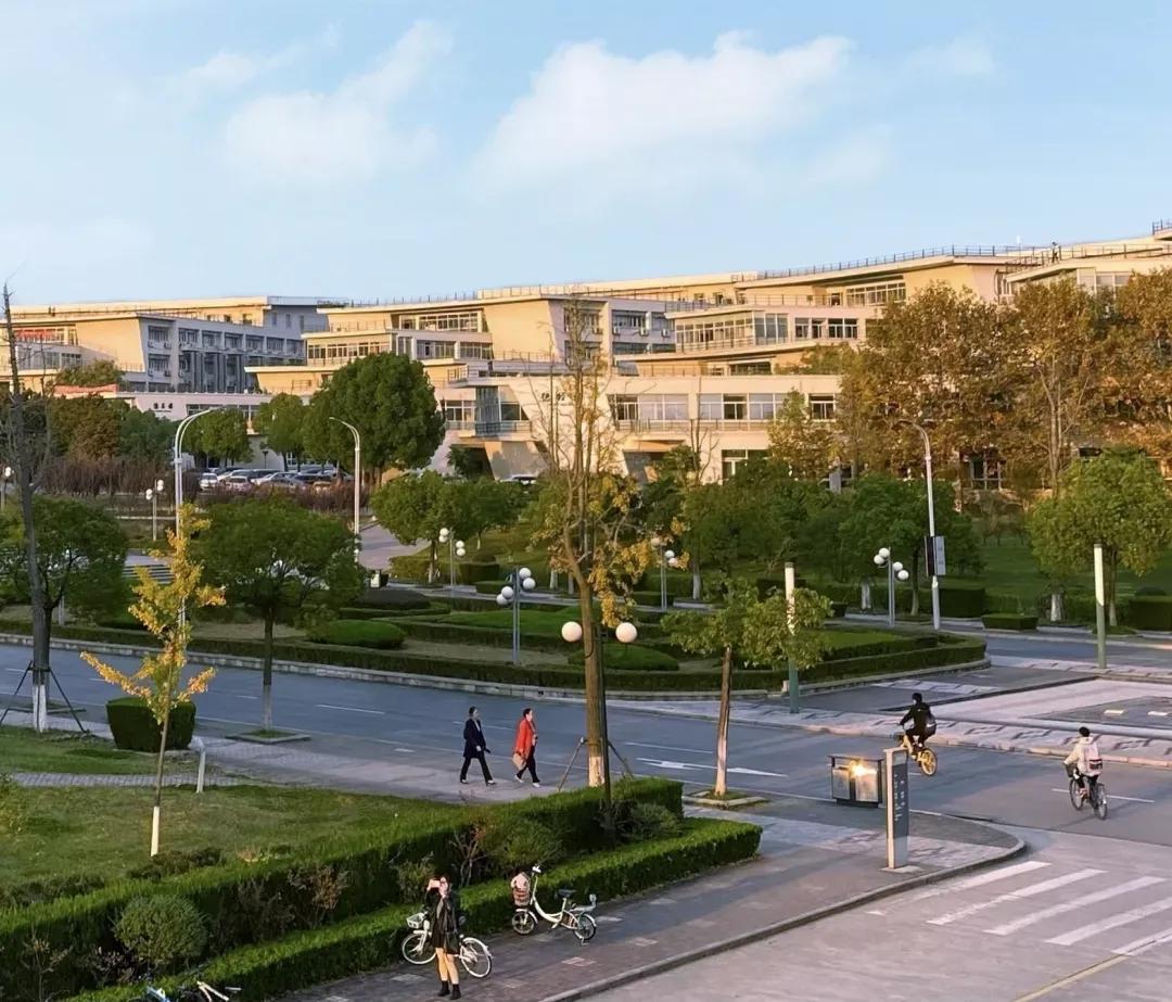 江苏财经大学,南京财经大学双非院校排名