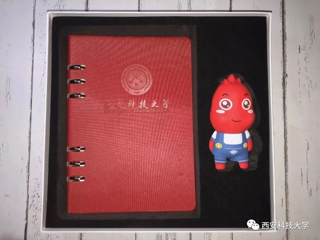 当遇上凡尔赛,当凡尔赛遇上凡尔赛