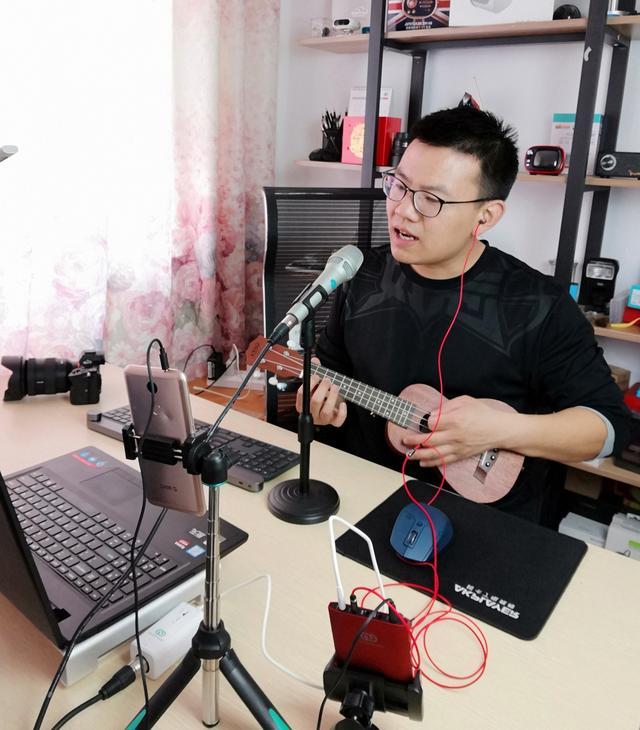 有没有好用的声卡便携唱歌专用的,顶配网红直播声卡用哪个品牌好