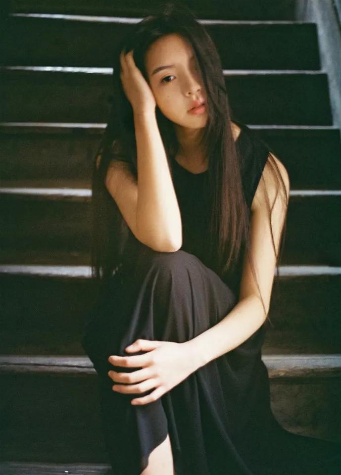 女人如果爱你会主动联系你,一个女人爱你会一直跟你联系吗