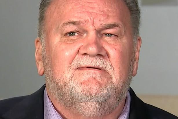 梅根跟她父亲关系为什么不好,梅根与父亲现在关系如何