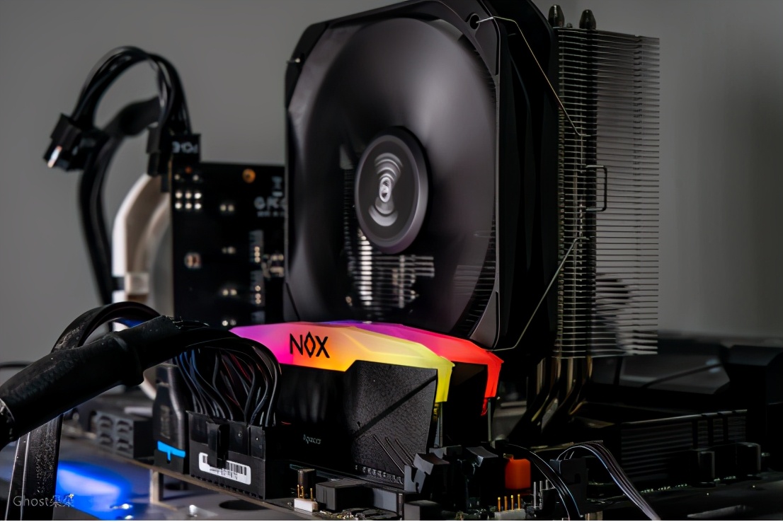 超频3东海k4000,超频3东海r4000测评