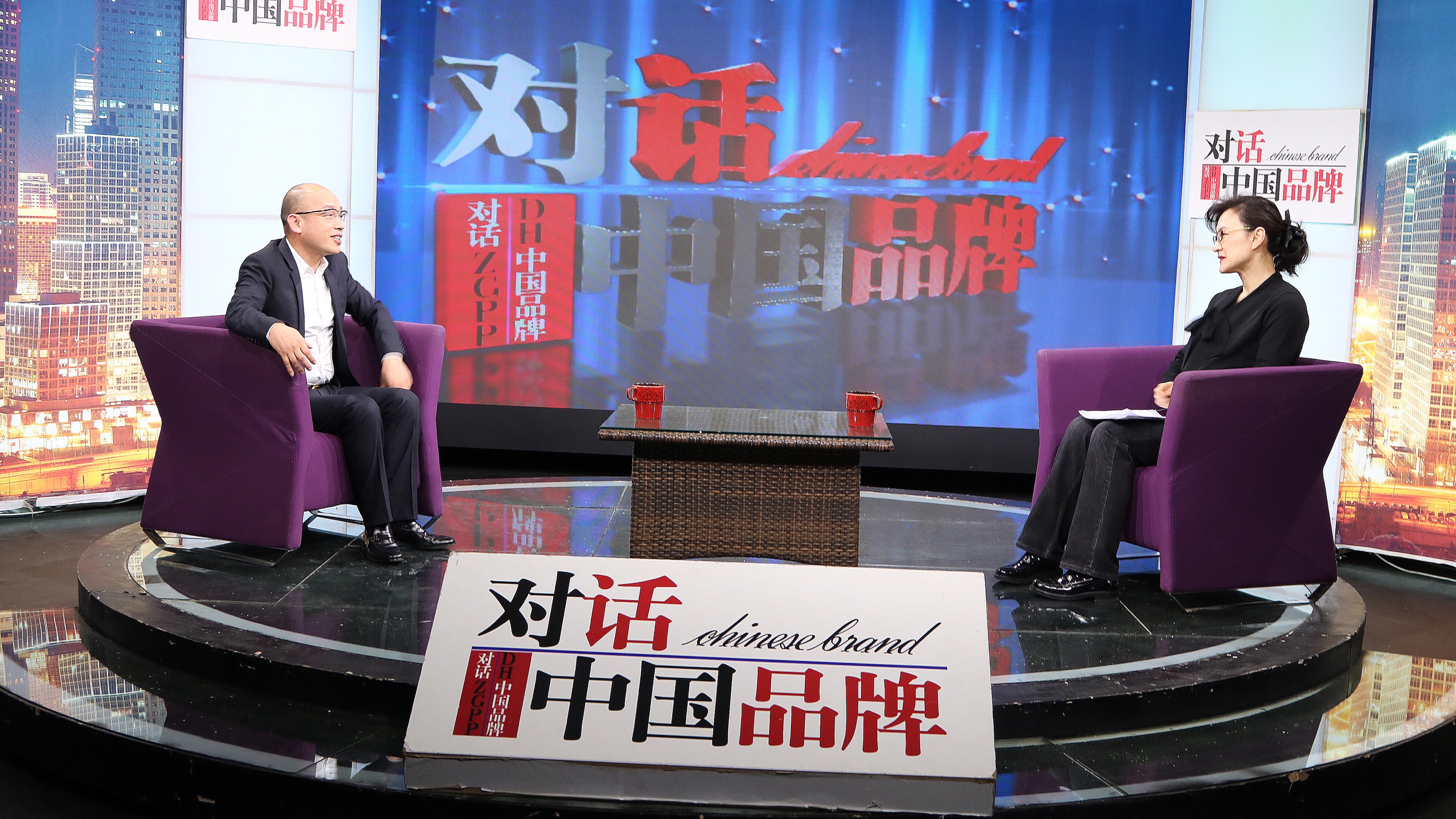 中年无畏,狂人刘日志的二次创业