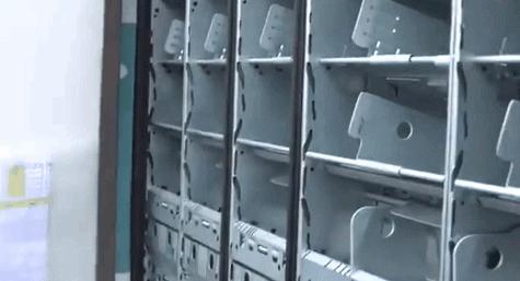 日本产自动无人售货机,日本自动贩卖机卖吃的