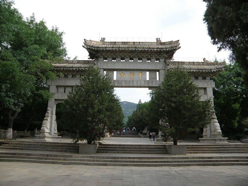 济南千佛山全景视频播放,济南千佛山门票