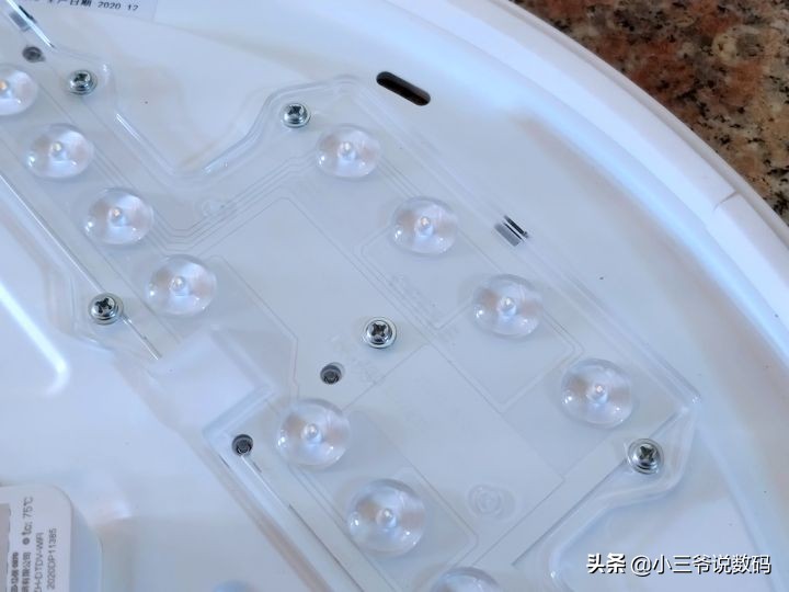 欧普智能吸顶灯有哪几款,欧普智能吸顶灯全光谱