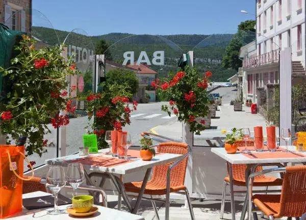 拉夏贝尔清仓是不是营销手段 (拉夏贝尔市场现状)