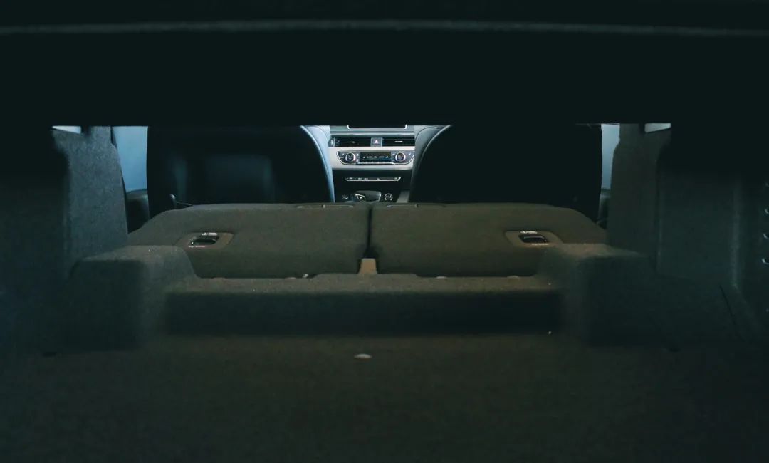 奥迪a5a6哪个好,奥迪a53.0机械增压