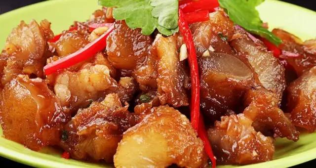 最适合夏天吃的凉拌菜都有哪些,夏天必备的各种花样凉拌菜