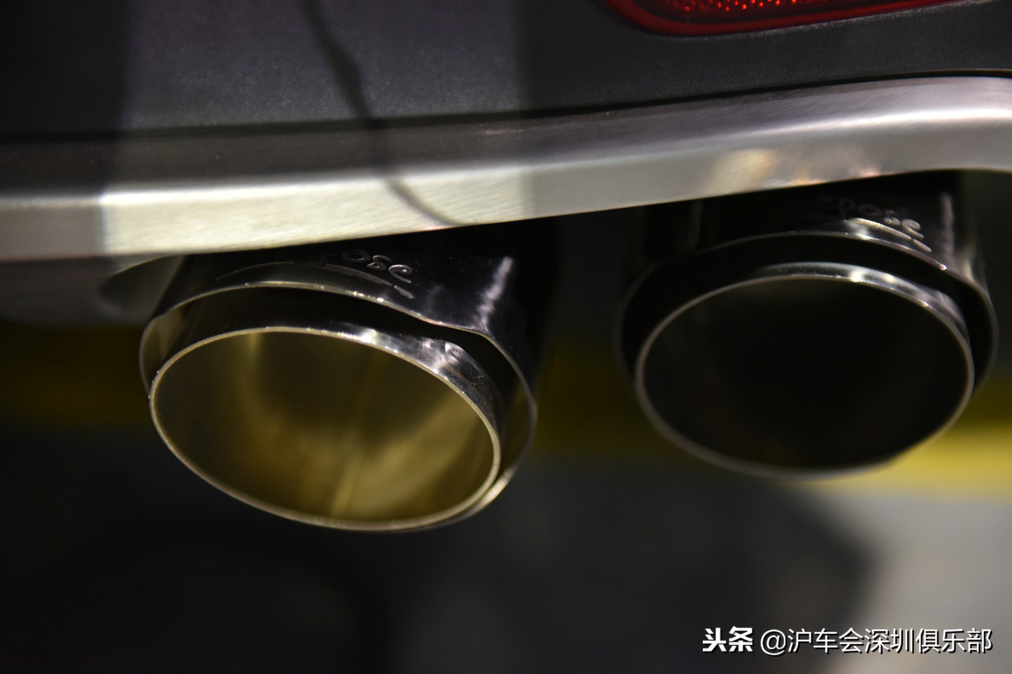 保时捷macan2021宝石蓝21寸大轮毂,保时捷macan改装轮毂