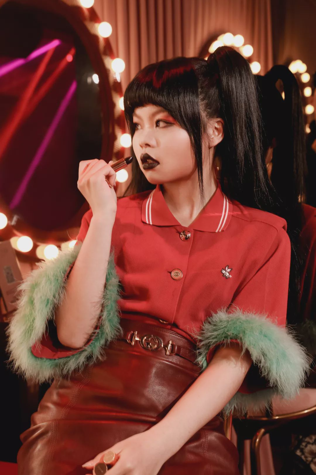 如果女生没有了口红她们会怎么样,如果女生没有化妆品会怎样