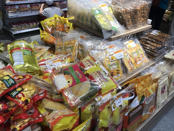 去曼谷BigC商场买什么好？这里有5种泰国炫酷必买品牌！