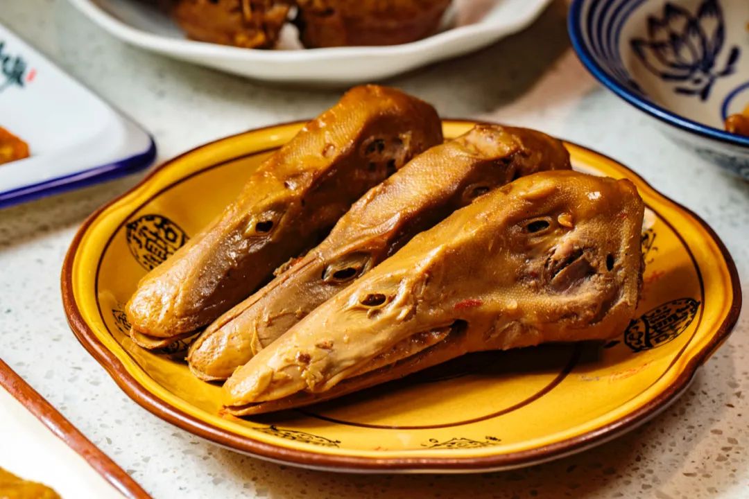 长江边好吃的地方,长江流域最好吃的城市