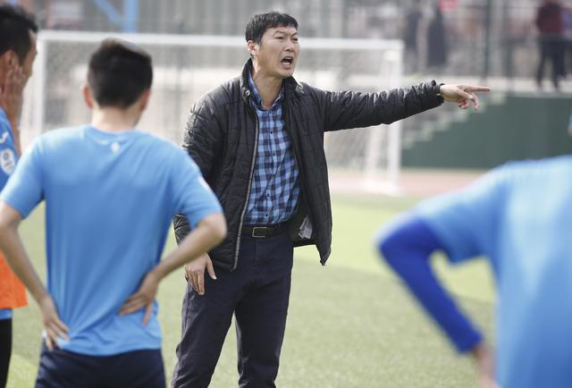 展望新赛季鲁能泰山队登泰山祈福,山东泰山队登泰山祈福新援