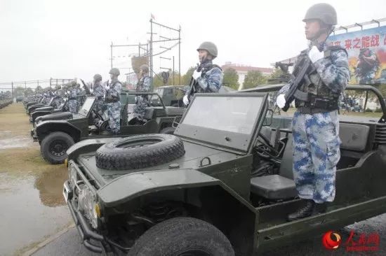 驰骋天地的空降兵“万能战车”，竟然源于另一款经典装备