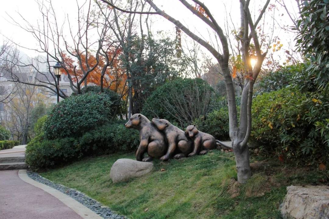 青岛波尔多小镇实景图,青岛海尔波尔多小镇别墅