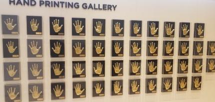 SM财政赤字，考虑关掉SM周边“小卖部”，粉丝根本不信周边会亏钱