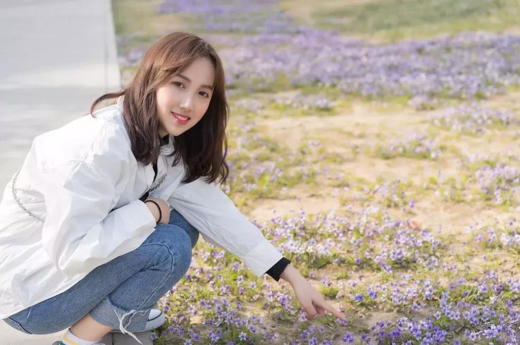 如何给女朋友拍照技术教学,怎么给女朋友拍照动作