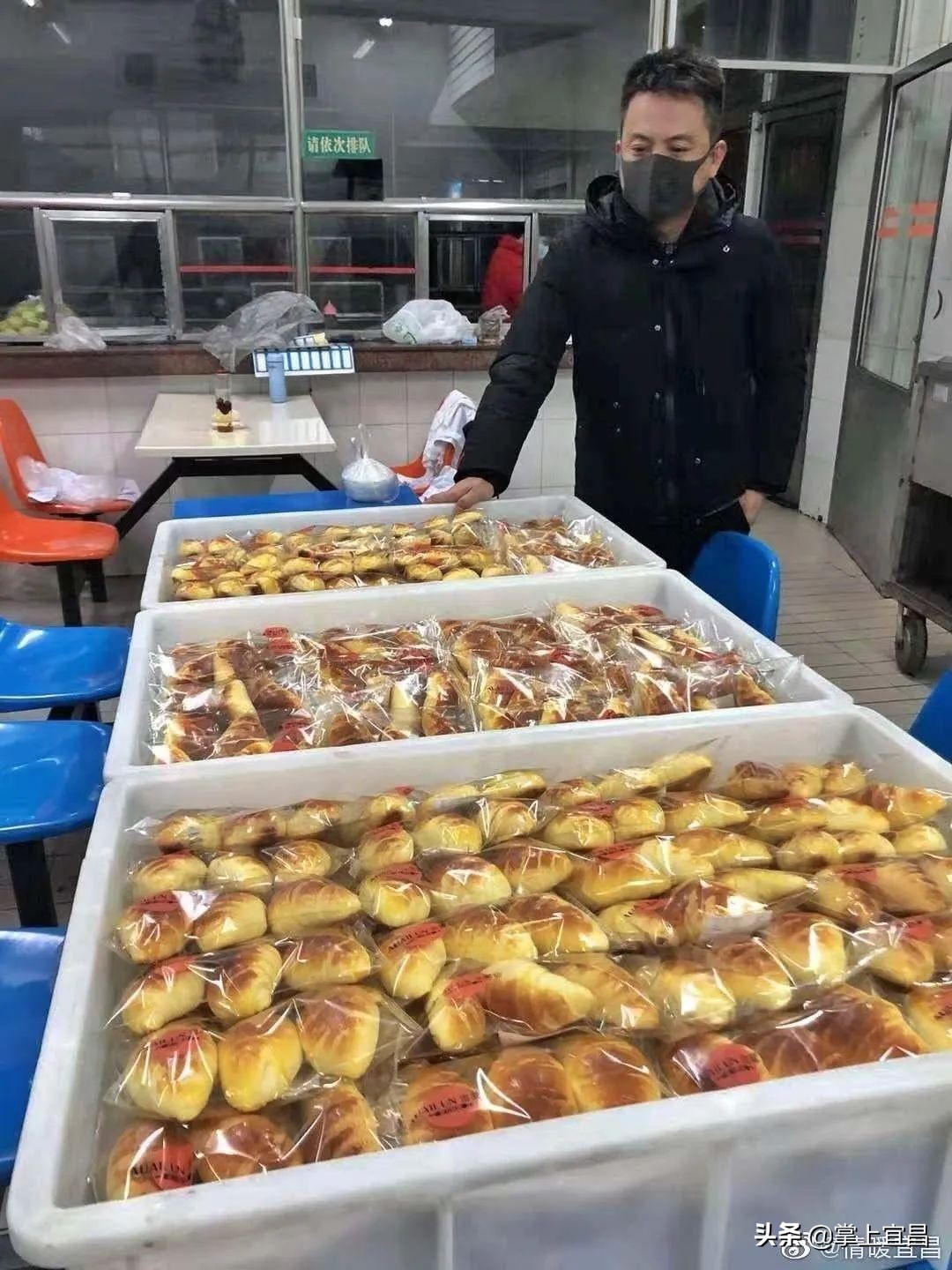 宜昌江边志愿者,你好我是哈尔滨志愿者完整版