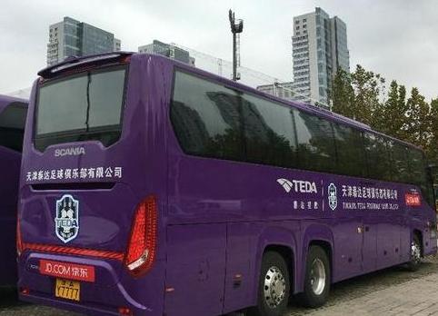 中超俱乐部大巴车,中超球员大巴车