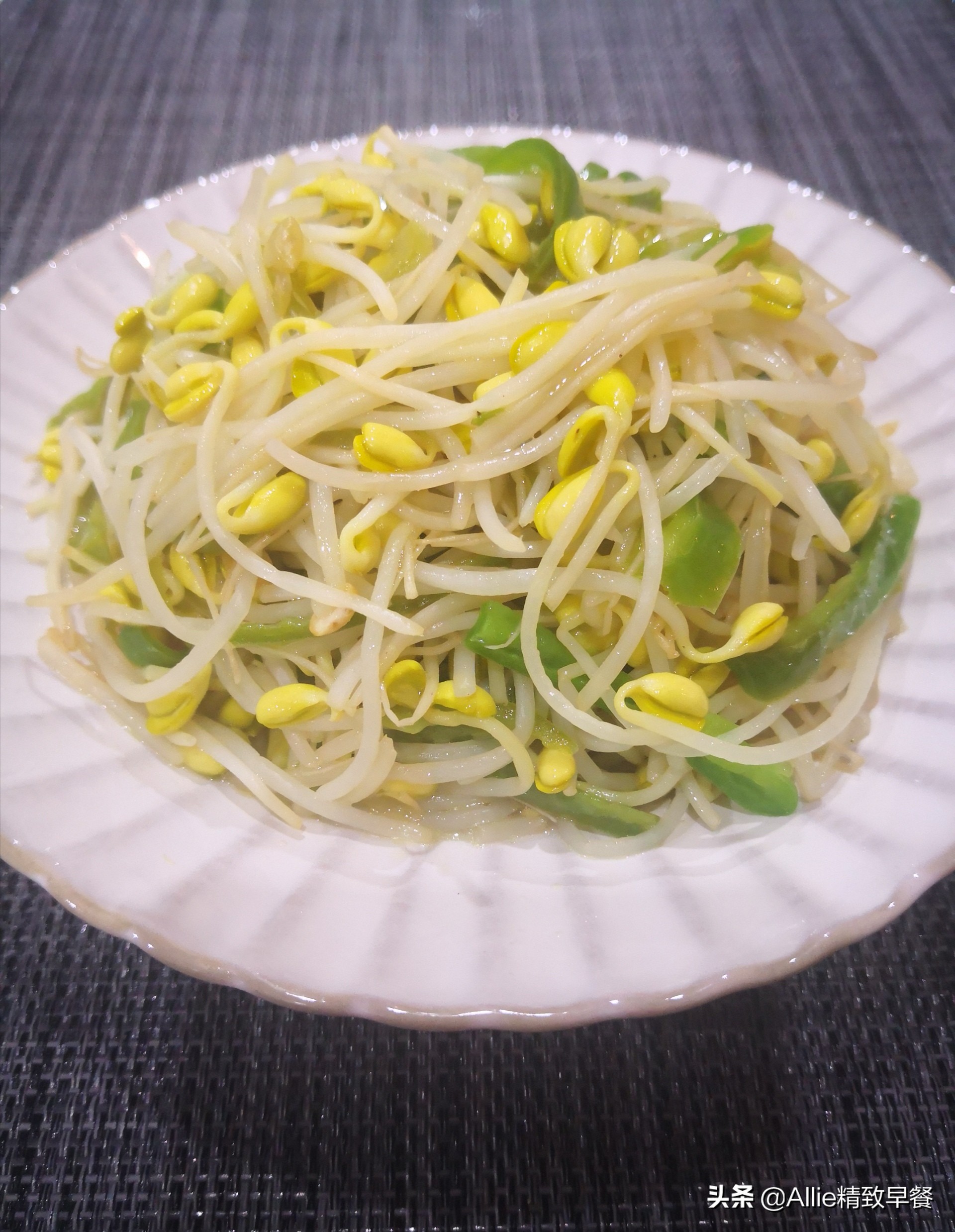 早餐面和饺子怎样做好吃,包饺子剩的面怎么做早餐