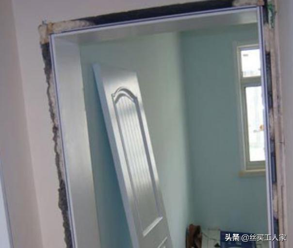 装室内门框为啥打发泡胶,装门打发泡剂耐用吗