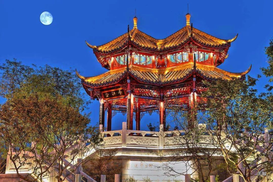 成都必打卡的夜景环线来了！只要9.9元