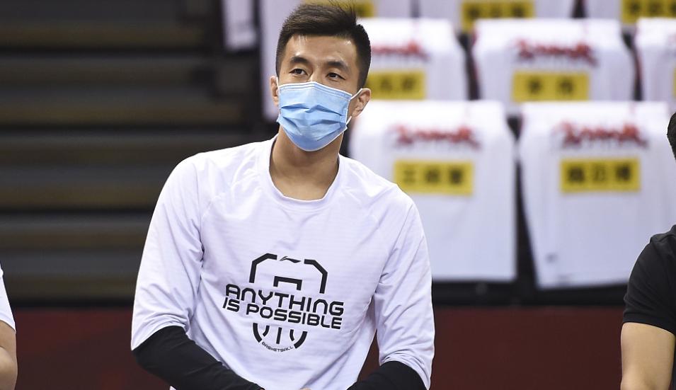 郭艾伦缺席,功夫熊猫教状元打球,认真防守的辽篮末节依旧惹不起