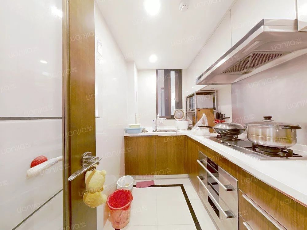 1年涨1万/㎡，南部新城这个小区超4.5万/㎡成交