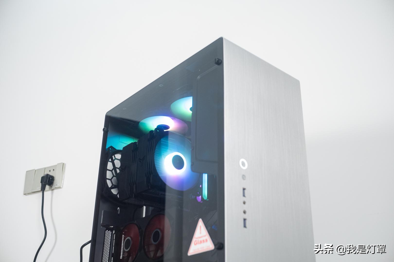 买不起MacM1的我,用QQLT魔改CPU和RX560显卡吃上黑苹果