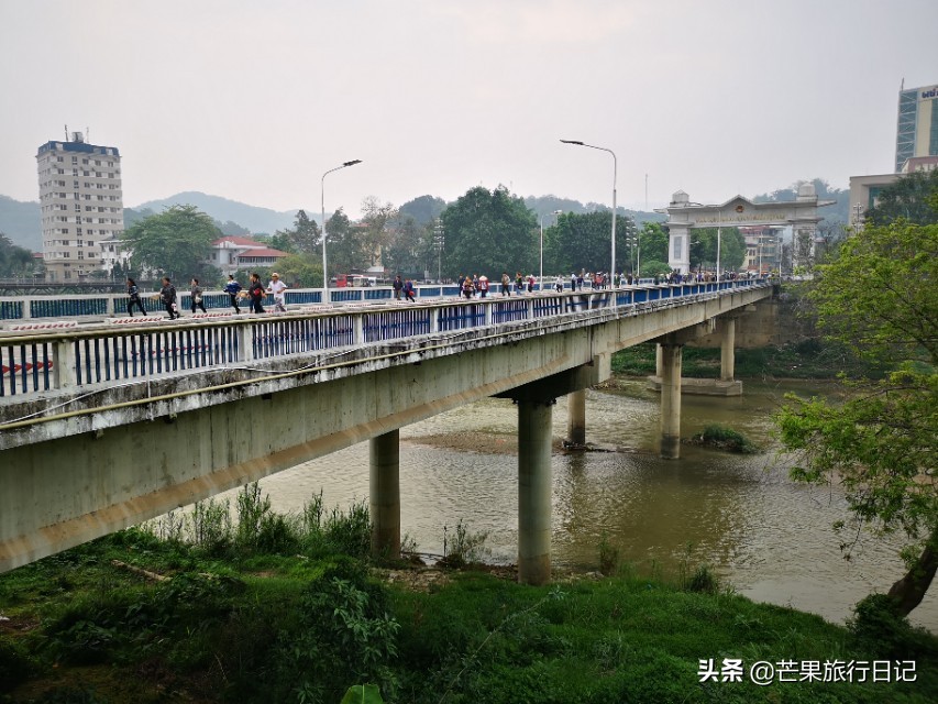 两个广东女孩越南自由行，老街返回云南河口，回到祖国母亲怀抱