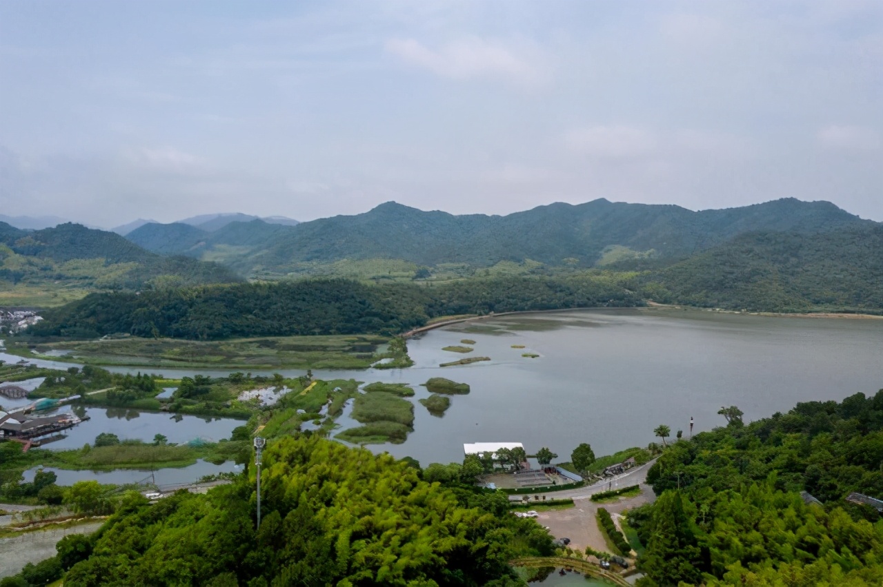 宁波东钱湖附近风景好的酒店,东钱湖好酒店