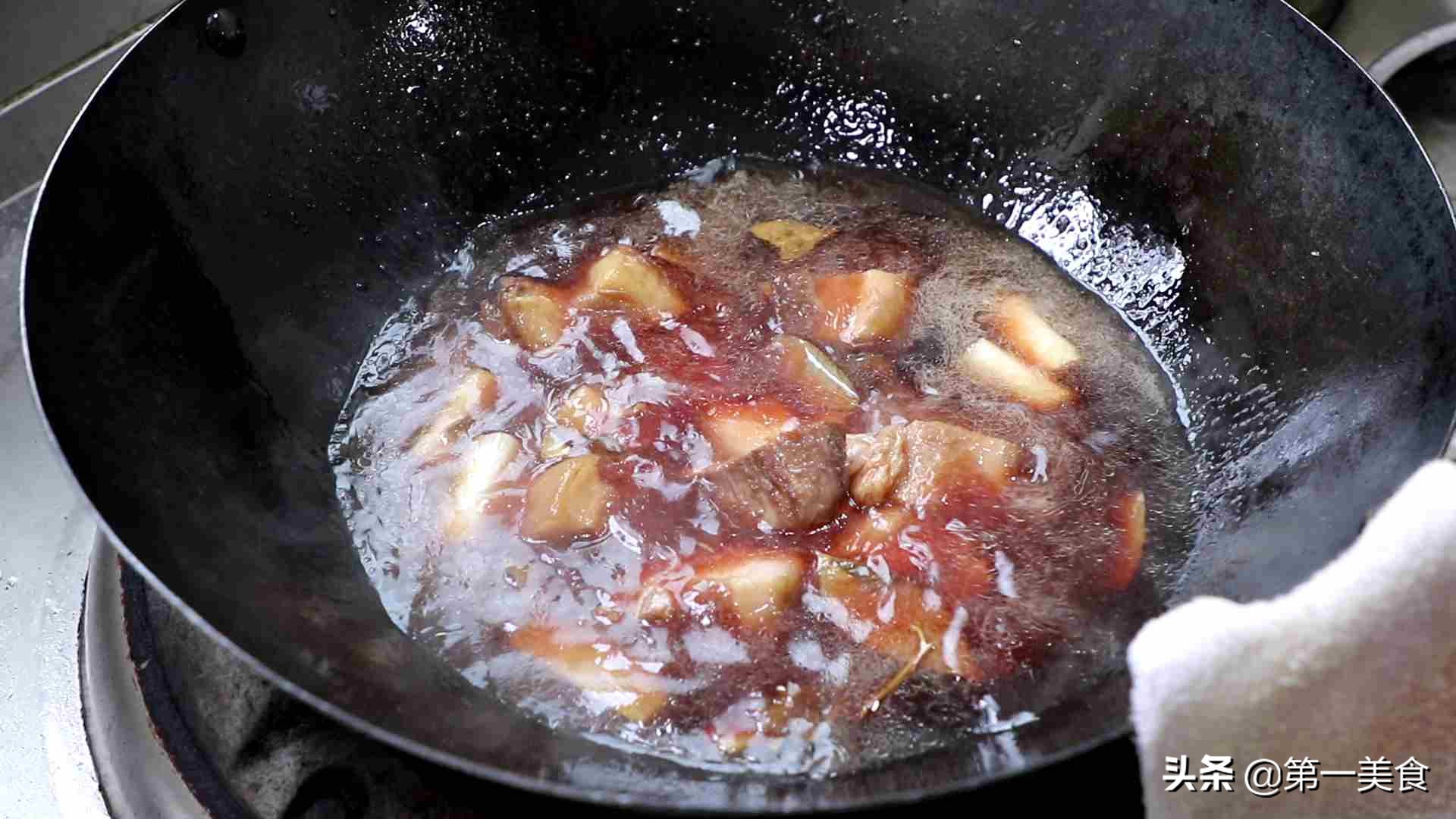 红烧肉最正宗的做法大厨一步教你,红烧肉最好的正确做法