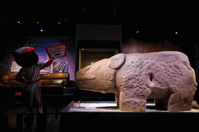 我爷爷的爷爷眼里，宽窄巷子武侯祠是啥样的？