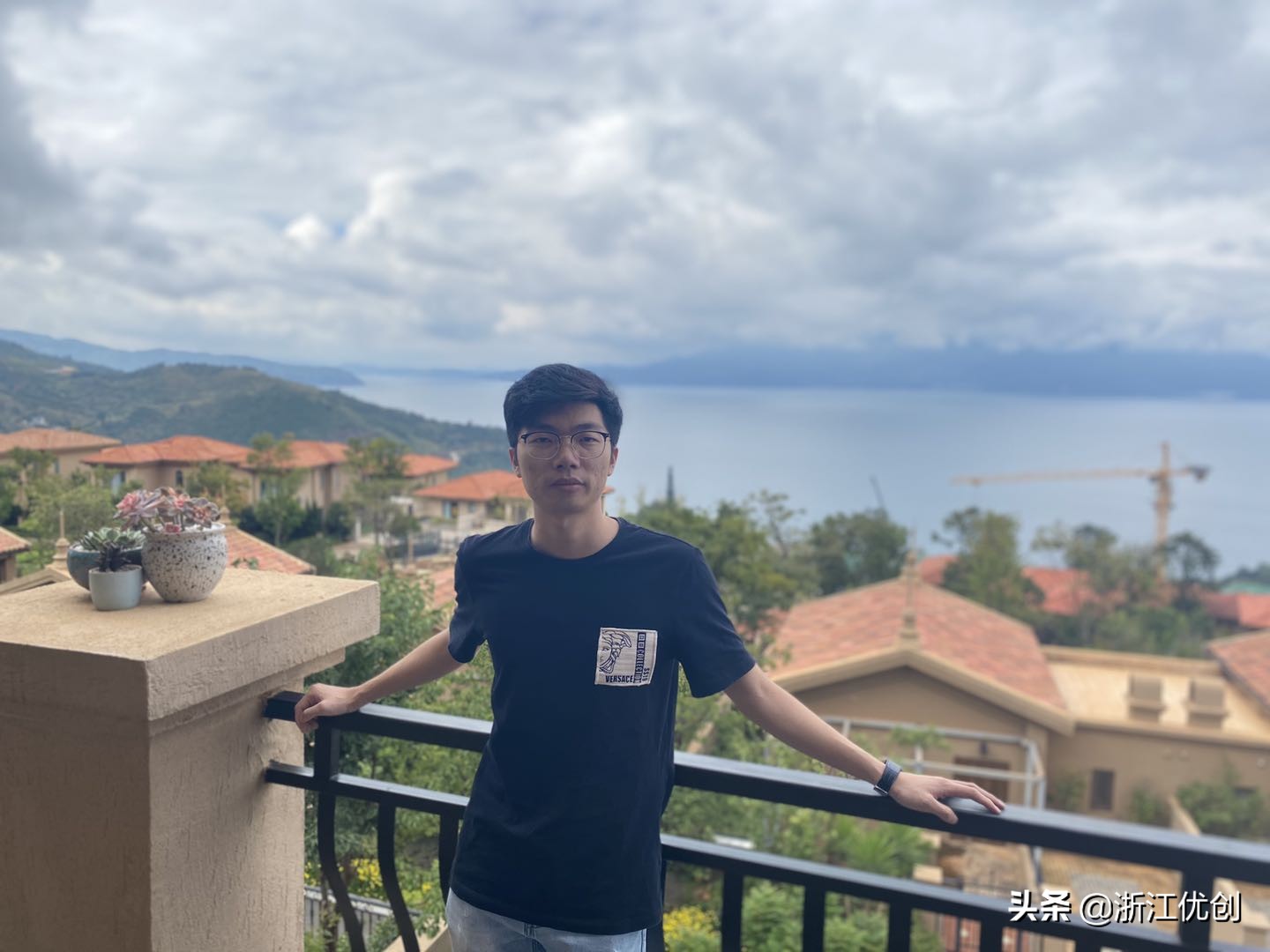 凝聚榜样力,凝聚榜样力量彰显风采