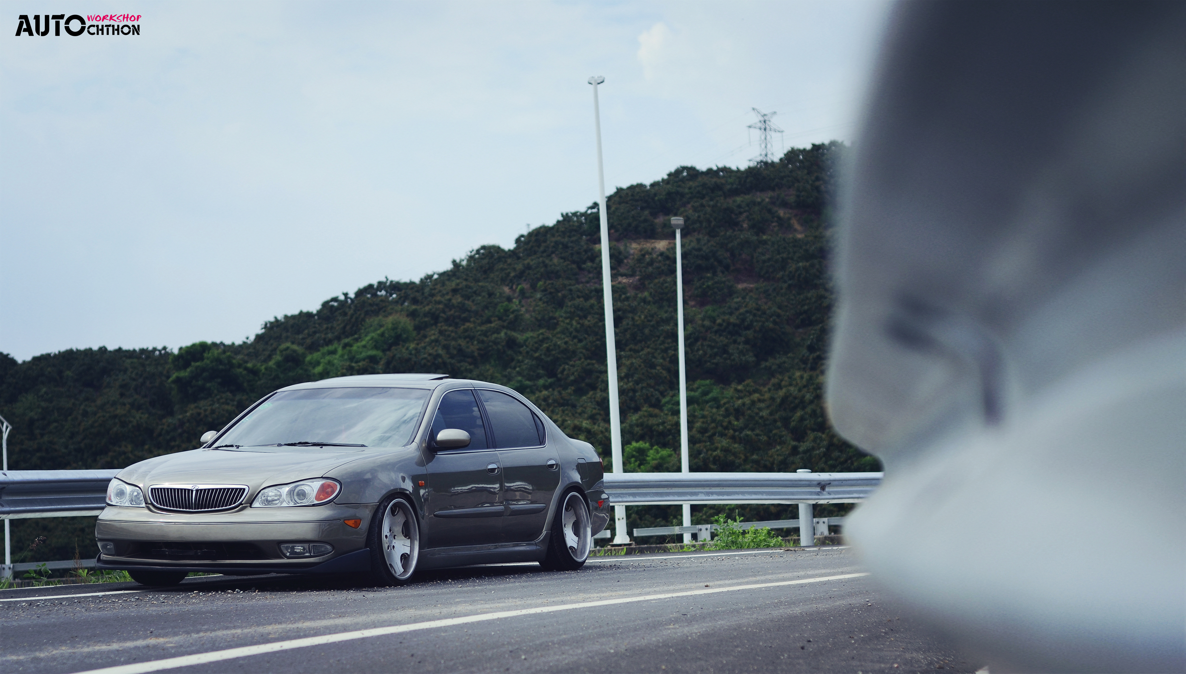 与爸爸一起玩遥控越野车,和父亲一起玩赛车游戏