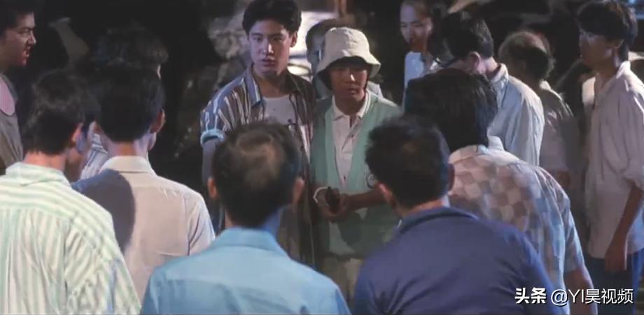 张学友经典喜剧，许冠英搞笑担当，头顶*裤内**斗僵尸《猛鬼差馆》