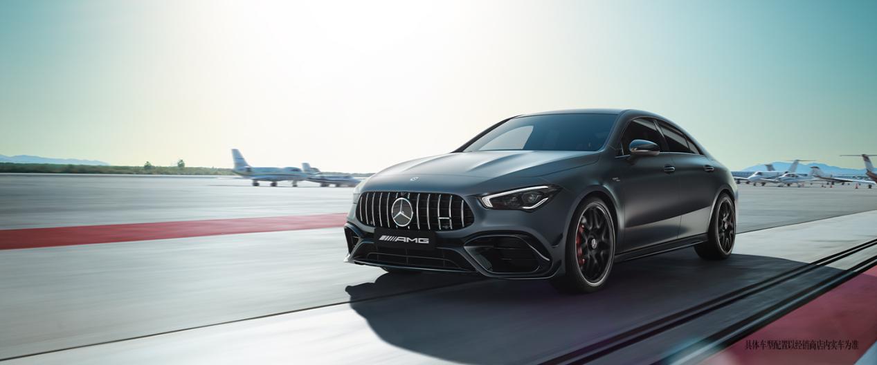 地表最强小四门轿跑来了！聊聊全新的CLA45AMG