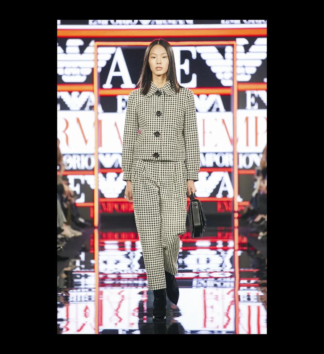 emporioarmani和阿玛尼的区别,emporioarmani短袖白加黑双拼色