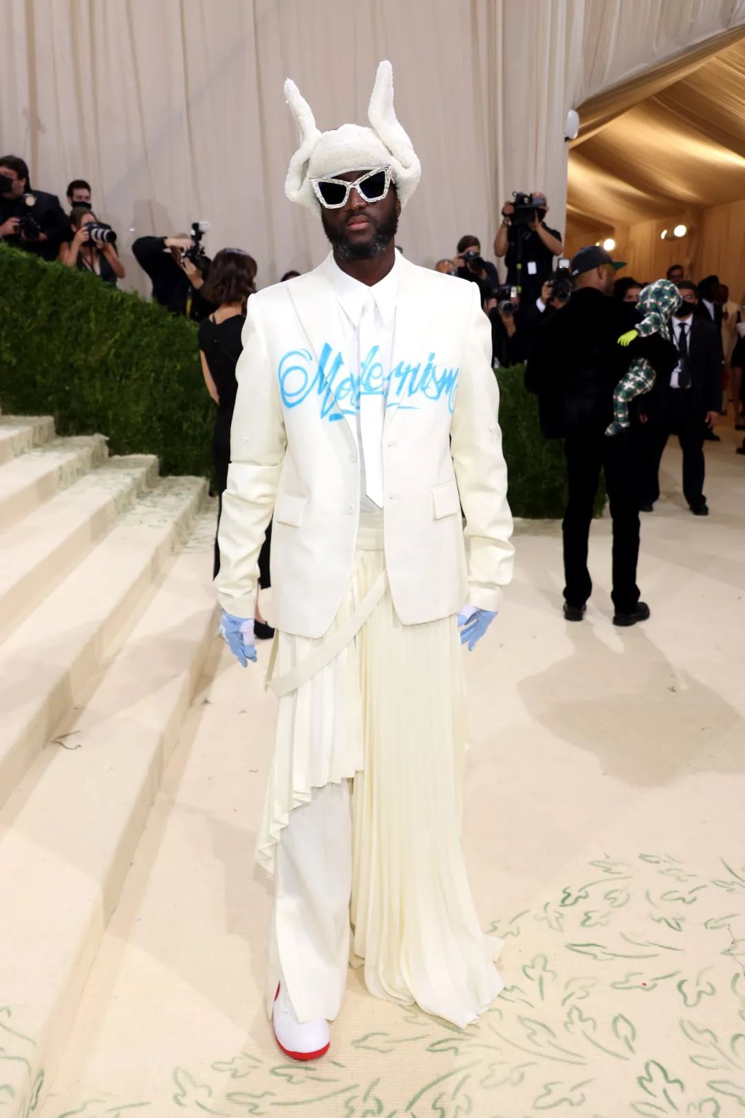 谷爱凌metgala红毯2021,红毯经典造型metgala