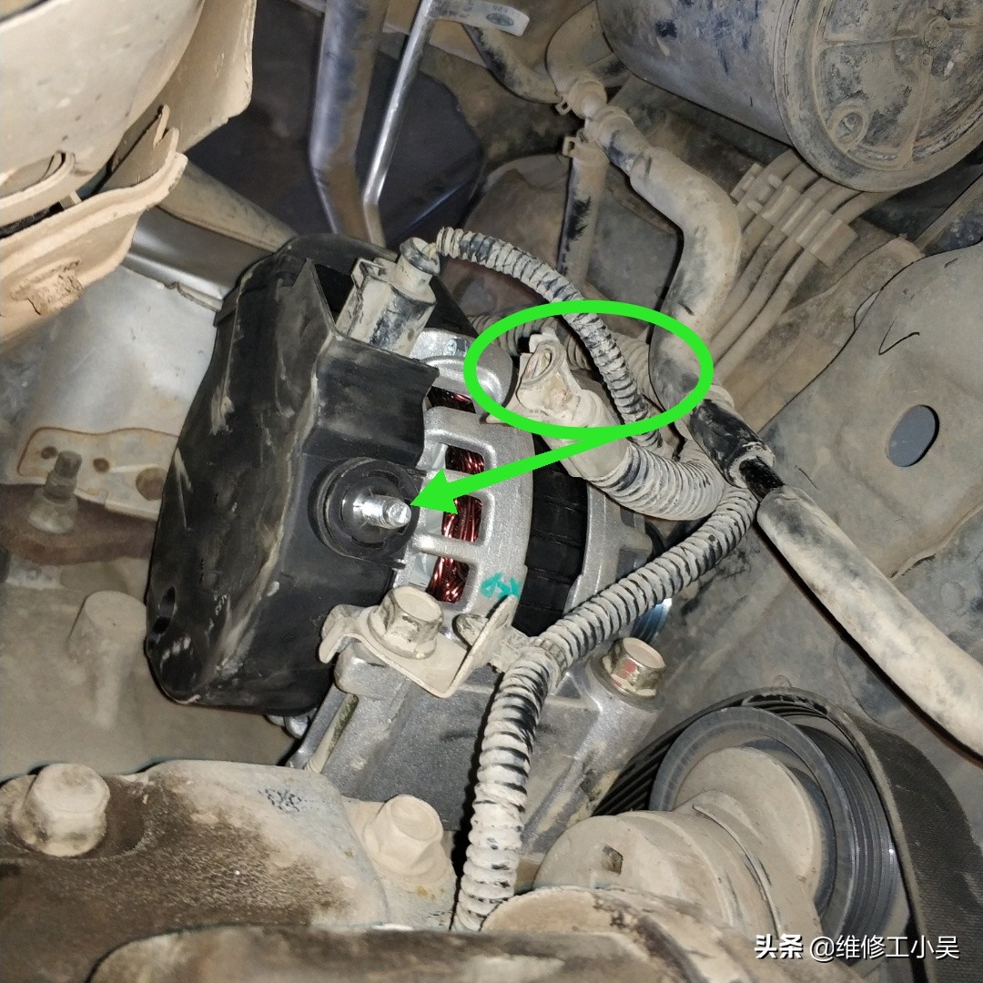 10款奔腾b70全车无电怎么回事,奔腾b90搭电后全车无电