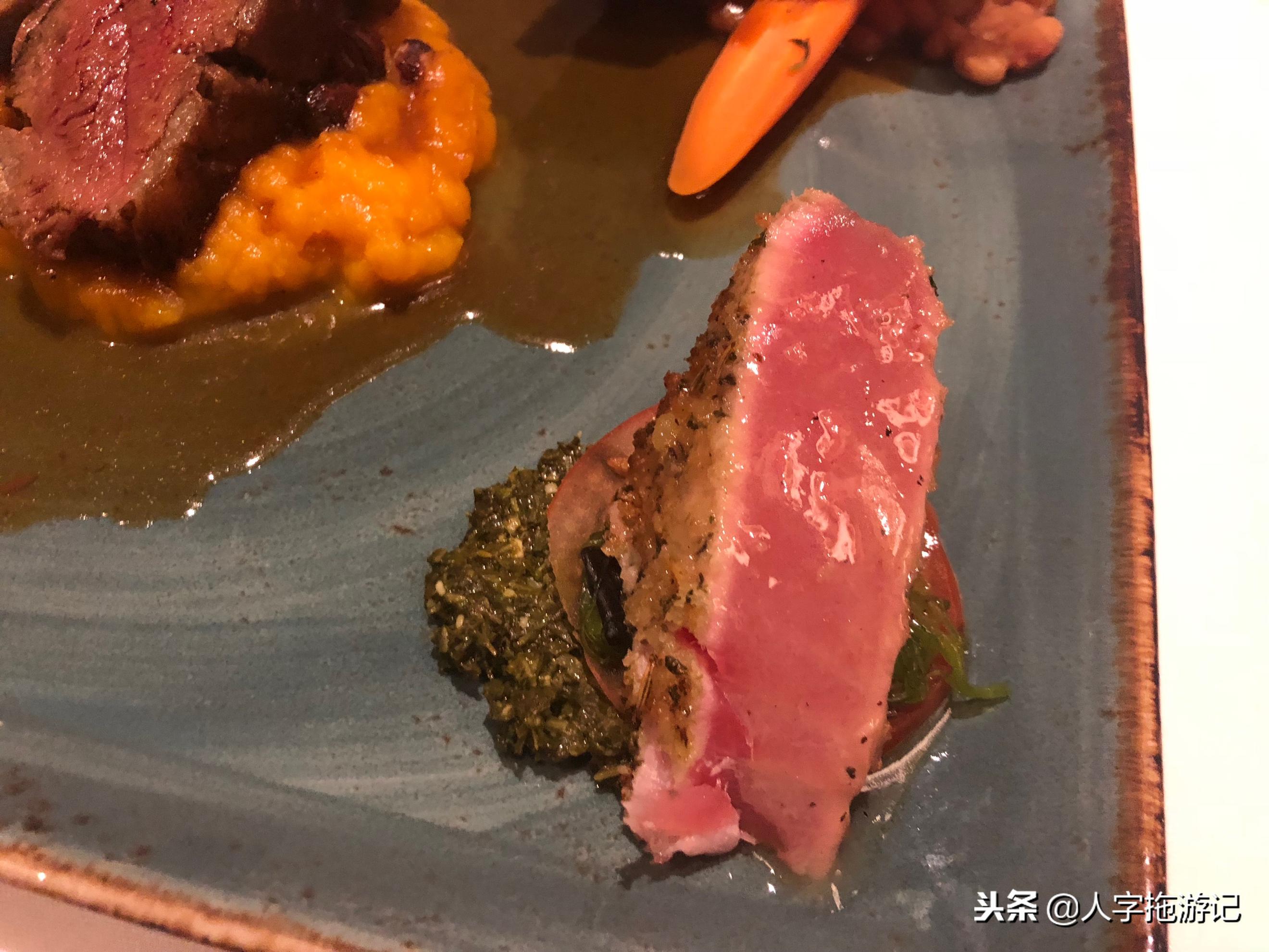 冬日极客,加拿大Wendake穿着狼爪去狼族