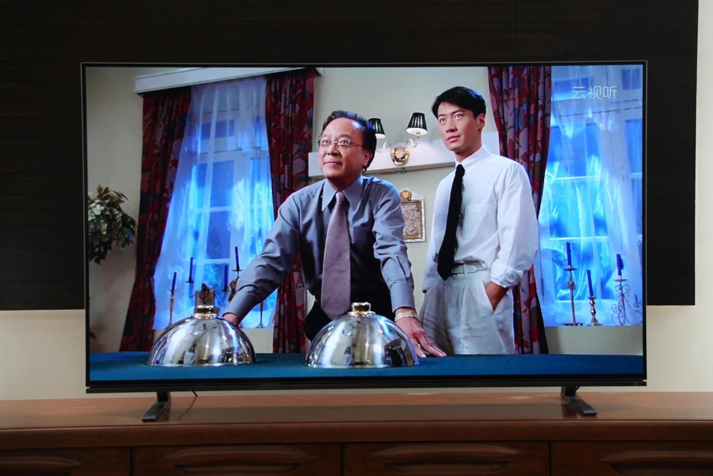 BR火箭炮,音质独一家——146岁东芝带来轻奢品质OLED电视X8900KF